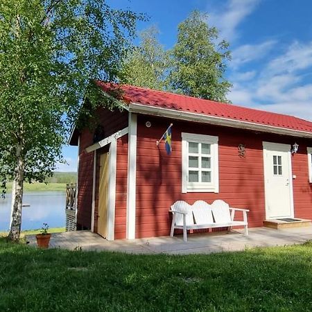 Mysig Stuga Med Sjoetomt, Naera Jaervsoebacken Extérieur photo