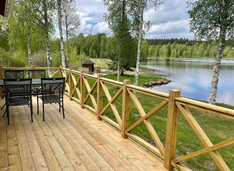 Mysig Stuga Med Sjoetomt, Naera Jaervsoebacken Extérieur photo